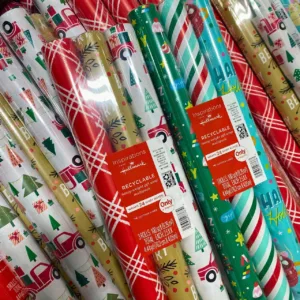 GayLords Christmas Wrapping