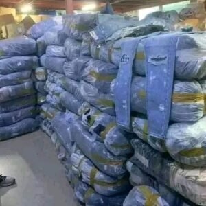 Mix men and women clothes pallets for sale